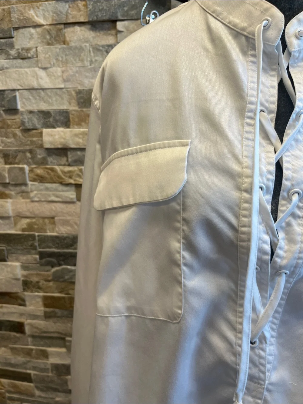 Claridges King lightweight white